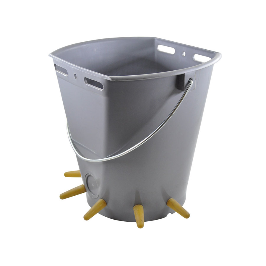 Multi Feeder 6 Practical Teat Lamb Feeding Bucket